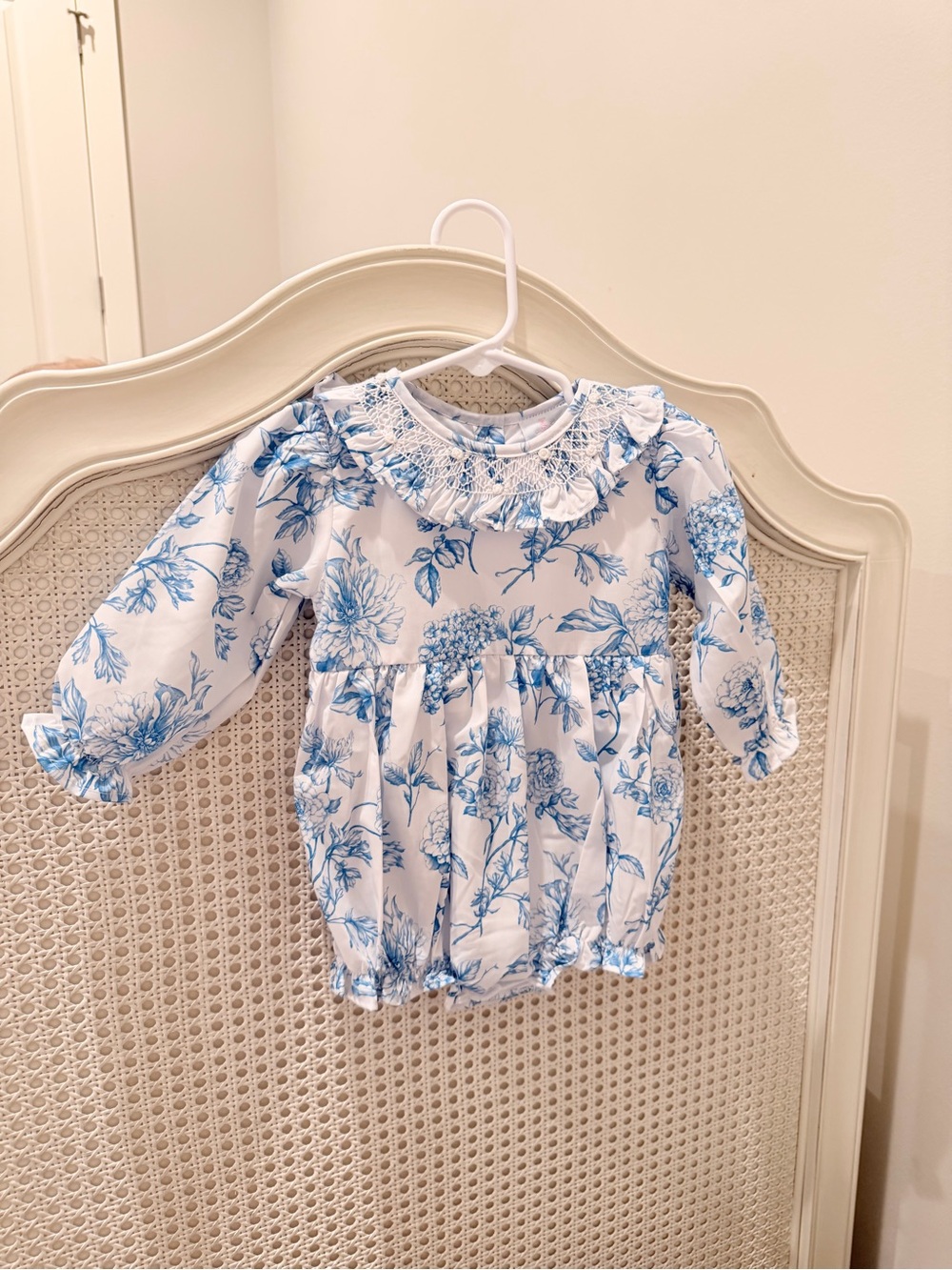 Lillie & Liliah Winter Toile Bubble
